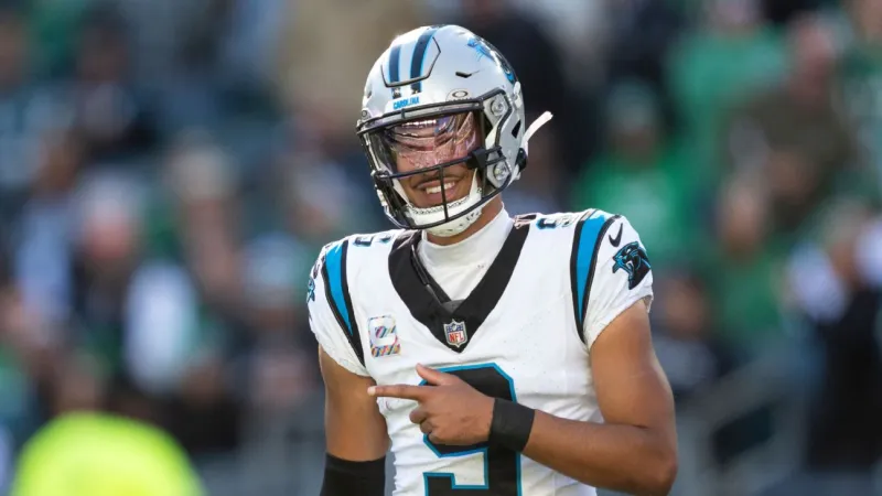 Panthers take shot at Eagles, lead top trolls from Week 6