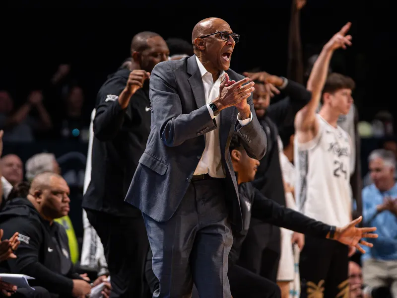 UCF Men's Basketball Extends Johnny Dawkins for 3 More Years