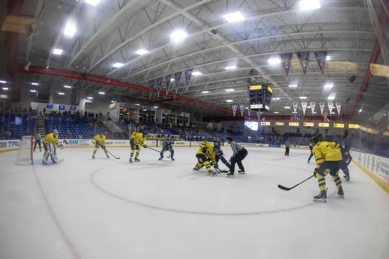 Tampa Bay Lightning sign promising prospect to entry-level contract