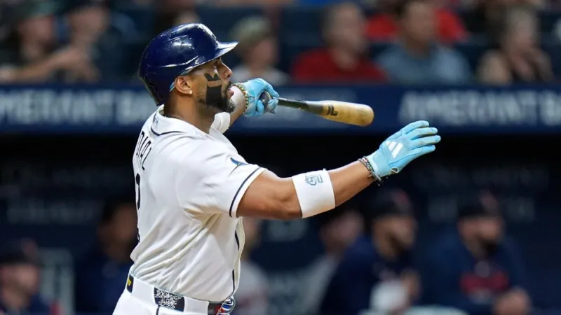 Daz hits leadoff homer and Aranda delivers go-ahead single to lift Rays over Red Sox 3-1
