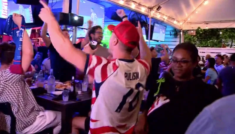Fans donning stars and stripes show up in droves at World Cup watch parties in Miami-Dade, Broward