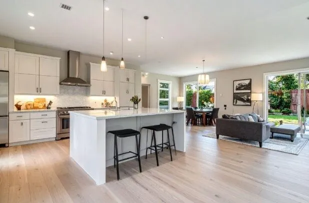 How Ductless Range Hoods Help Humid Central Florida Kitchens Stay Fresh and Stylish