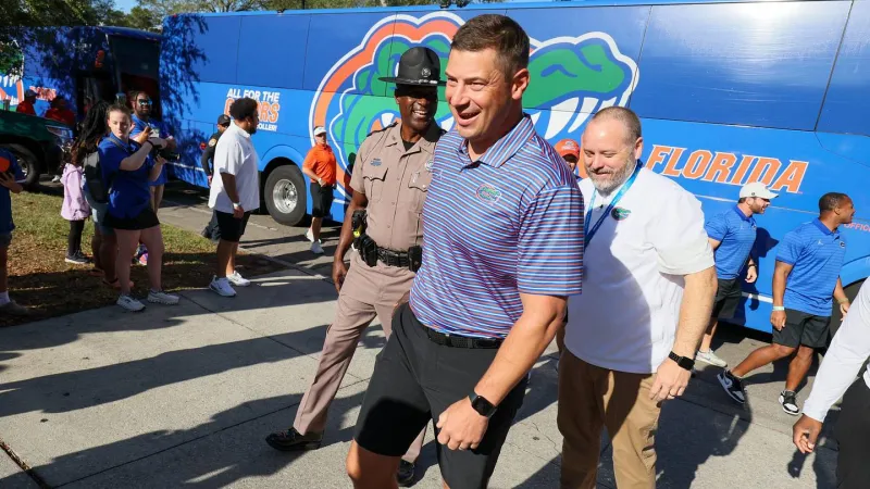 Jon Sumrall and Florida are making a strong early impression on 2028 5-star EDGE