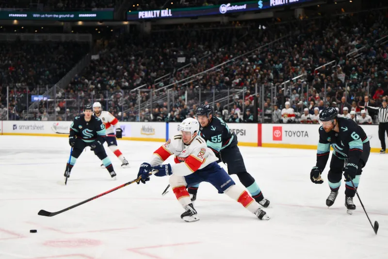 Panthers deal Samoskevich to Kraken for 25th overall pick in 2026 Draft