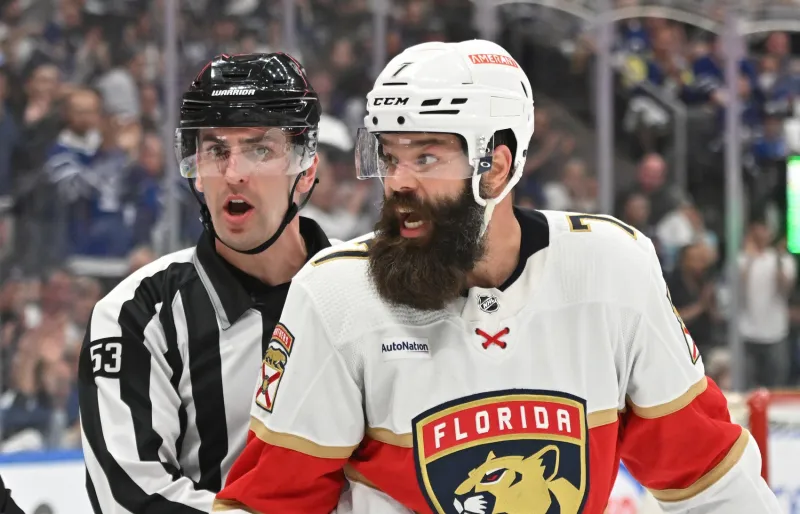 Panthers and Ducks swap rights for Greer and Gudas