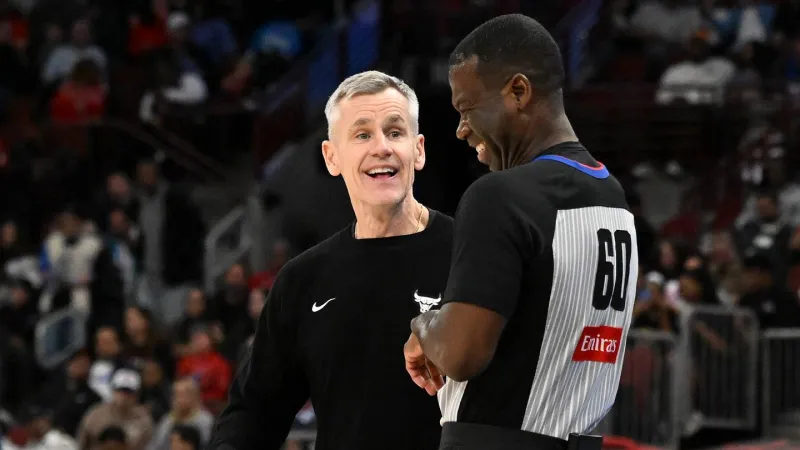 Billy Donovan's college basketball return is officially not happening right now