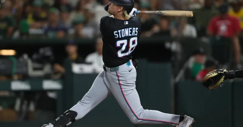 Stowers hits 2 of the Marlins' 5 HRs in a 12-5 win over the A's