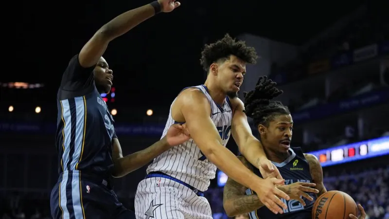Penda scores 23 points, but Magic fall to Hornets in Summer League opener