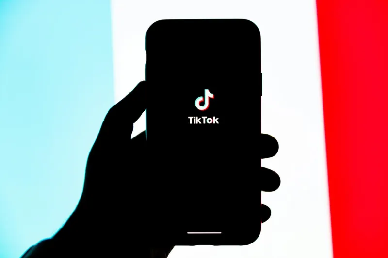 Florida sues TikTok, students weigh in on campus ban