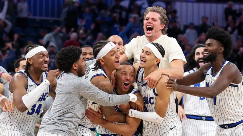 David Steele's voice became the soundtrack of Orlando Magic history
