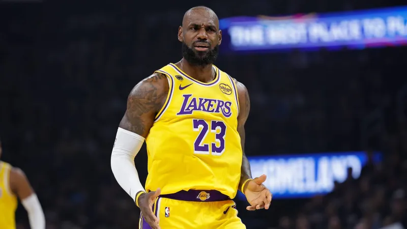 Bill Simmons' fiery LeBron-to-Heat rant hilariously misses the mark
