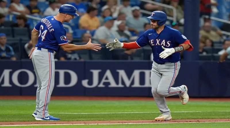Rays drop series opener vs. Rangers, 4-1