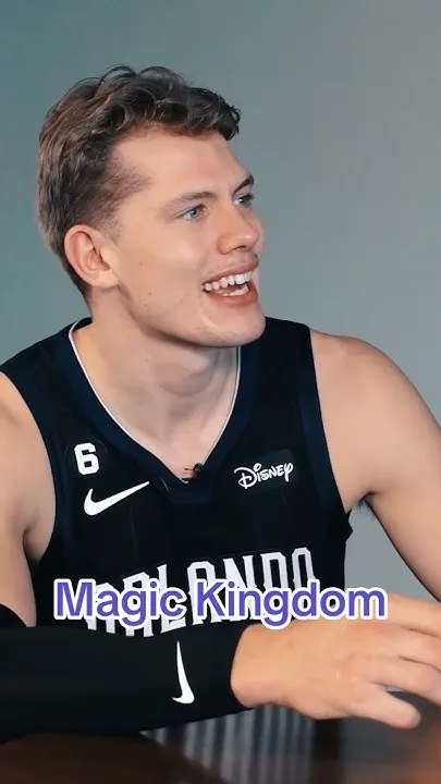 THIS IS MOE WAGNER  (Video)