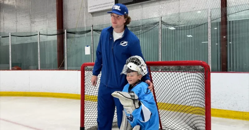 Andrei Vasilevskiy visits Tampa Bay Lightning goalie camp to inspire young goaltenders