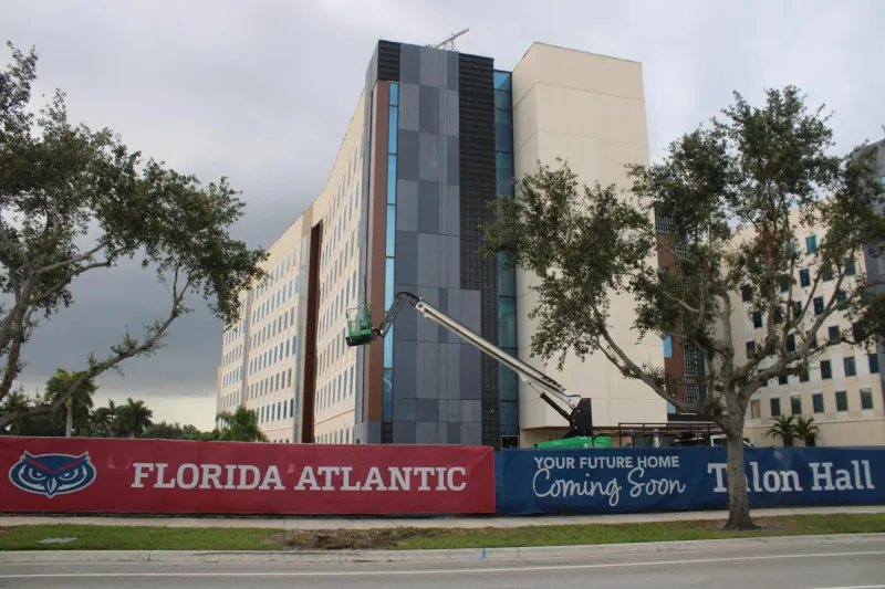 FAU delays Talon Hall move-in for transitional housing students