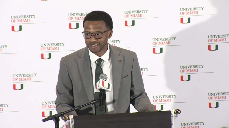 Miami extends contract of basketball coach Jai Lucas, AP source says