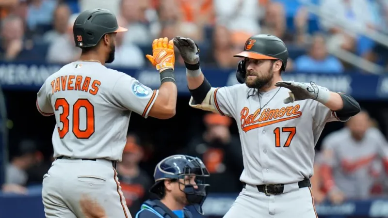 Orioles score 7 in the sixth and beat the Rays 10-2
