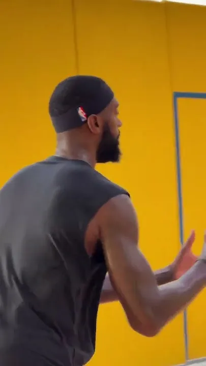 Let's get it, Bobby  #nba #miamiheat #bobbyportis (Video)