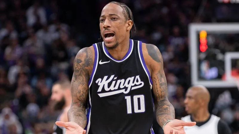 Heat's DeMar DeRozan plans take hard left turn after Nuggets' blockbuster trade