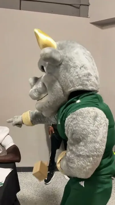 Spooky season came early (Video)