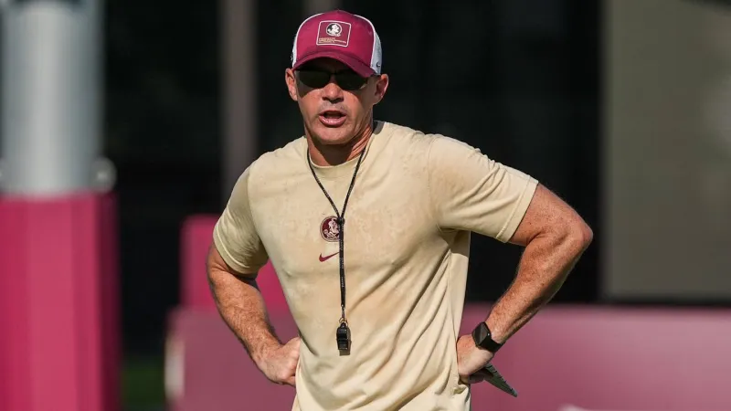 Mike Norvell has overthought his way into further alienating the Florida State fanbase
