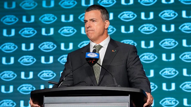 4-star WR in Class of 2028 returns interest in Miami by including Canes in top 8 schools