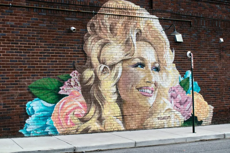 Remembering Dolly Parton: Her Legacy in Central Florida