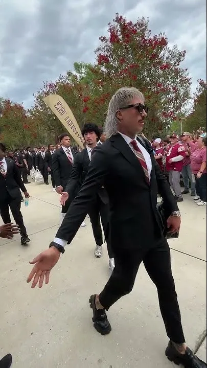 FSU football is back! Mike Norvell, Seminoles enjoy Legacy Walk (Video)