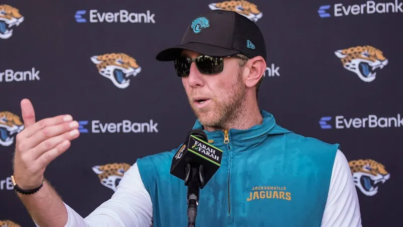 Jaguars official 53-man roster includes UDFA but leaves 2 veteran O-Linemen out