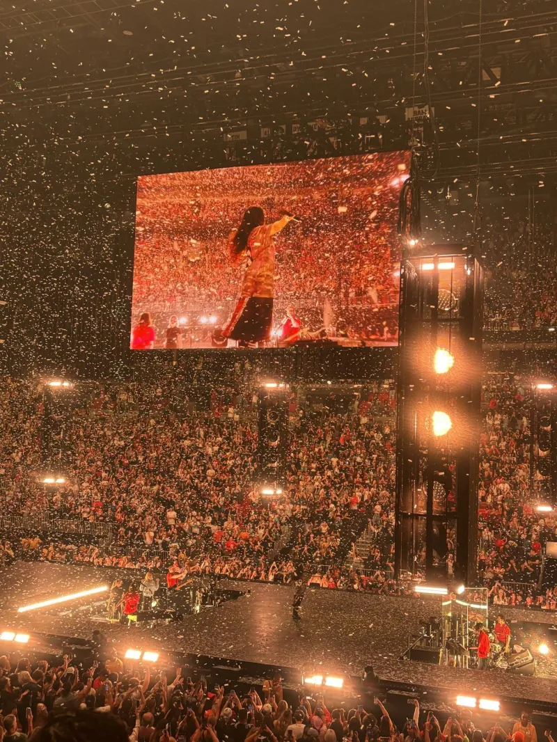 Concert review: Billie Eilish's HIT ME HARD AND SOFT TOUR
