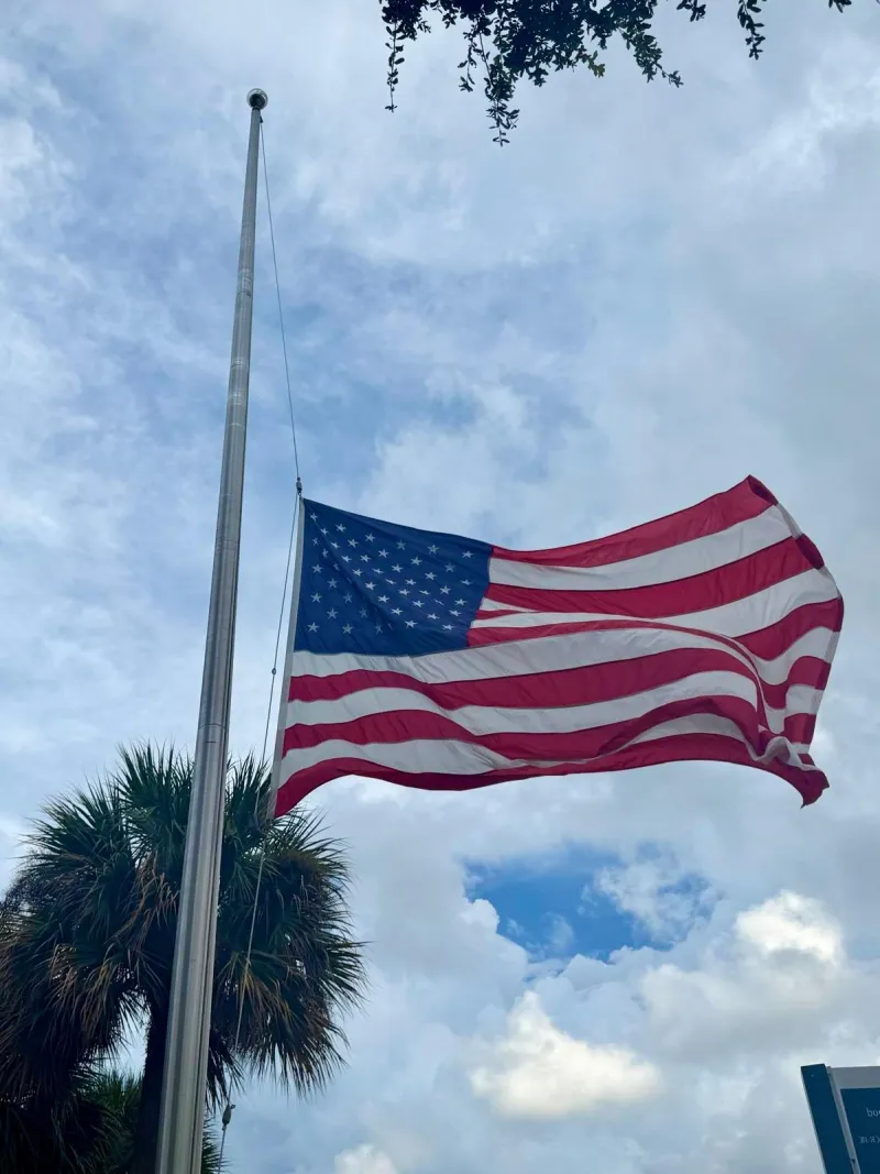 FAU lowers flags to half-staff following the death of Dolly Parton