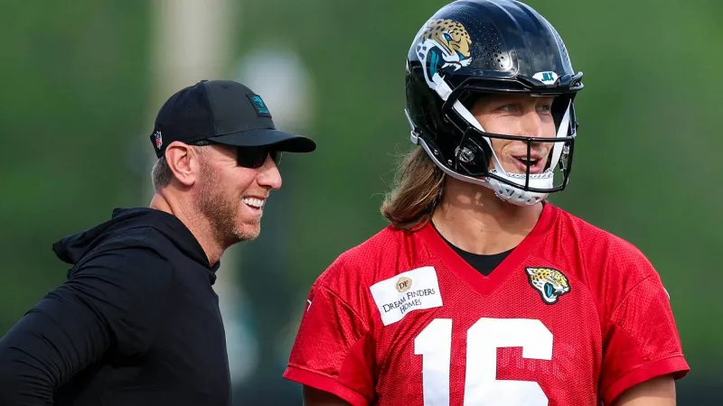 Jaguars fans getting a rare glimpse inside the Trevor Lawrence-Liam Coen tandem