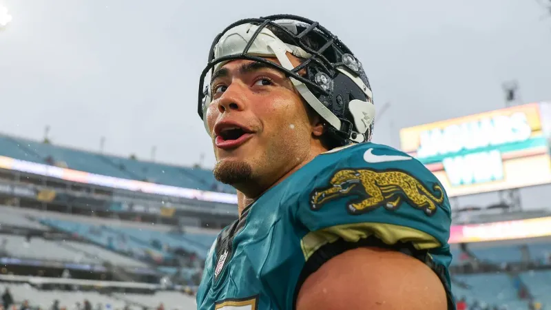 Jaguars' polarizing offseason move could unlock best version of Brenton Strange