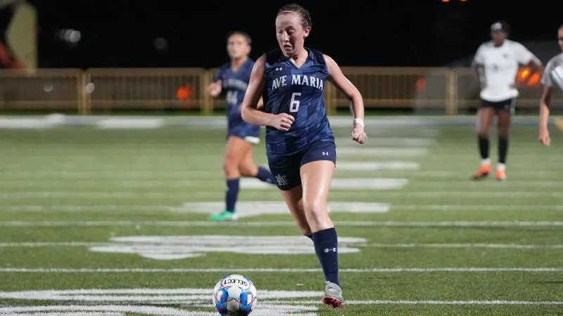 Gyrenes Stun Faulkner With Comeback Victory