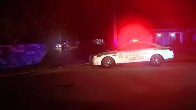 Girl stable after being found shot inside car in NW Miami-Dade