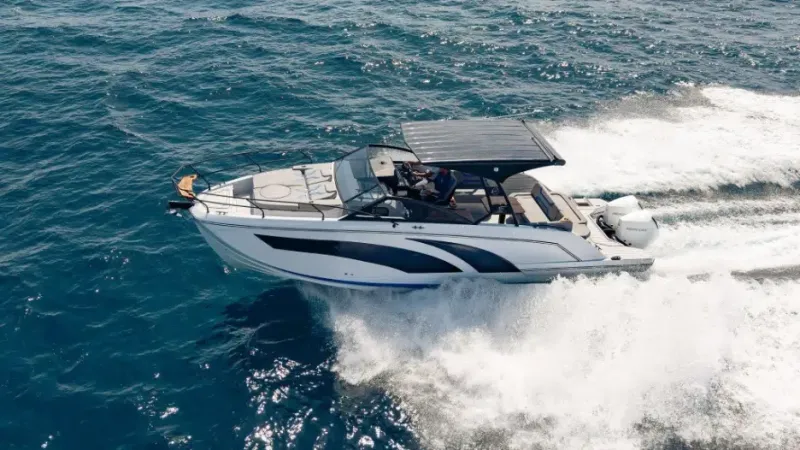 The Hanover 327: The Most Interesting 32 Cabin Cruiser of 2027