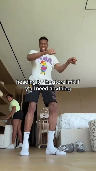Be right back  (Video)