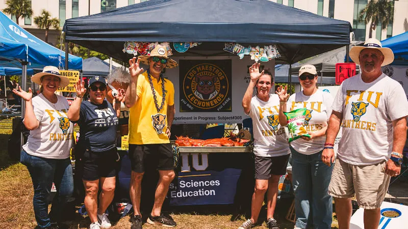 Whet your appetite: Pig roast competition returns to campus