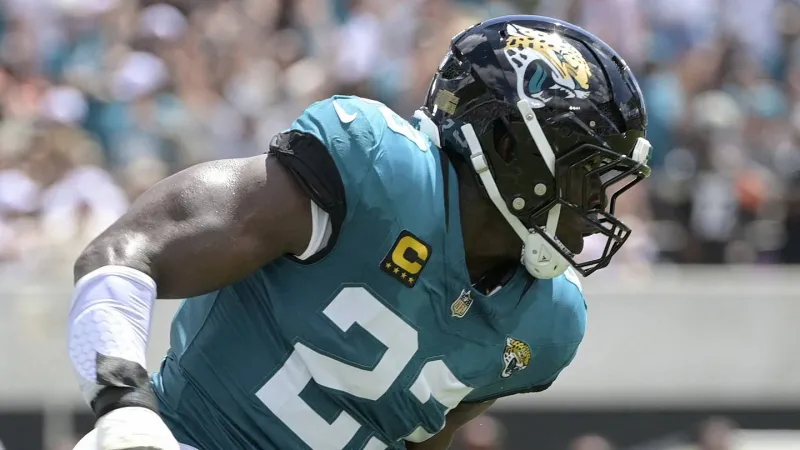 Foyesade Oluokun showed the Browns why he's a Jaguars defensive mainstay