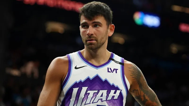 Knicks beat Heat to punch by signing of veteran guard John Konchar