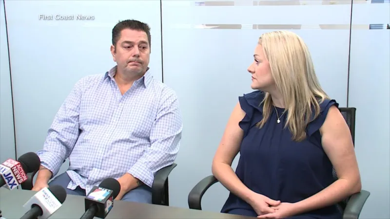 Couple sues fertility clinic after alleged specimen mix-up