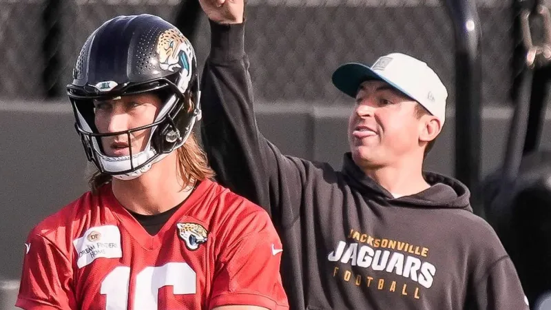 Jaguars' coordinators will have golden opportunity to boost stock vs. Broncos