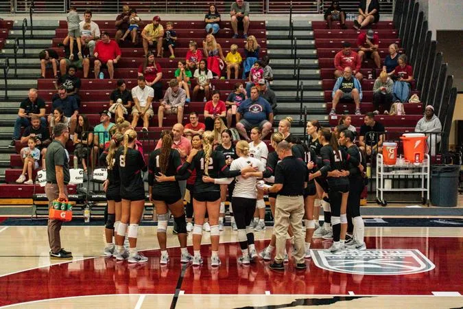 Volleyball Comes up Short Against Lynn