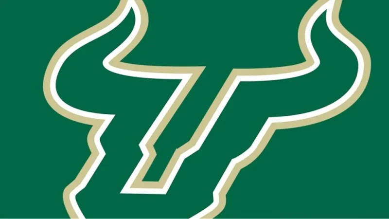 D.J. Crowther runs for 3 of USF's 7 rushing touchdowns in 59-17 win over Delaware State