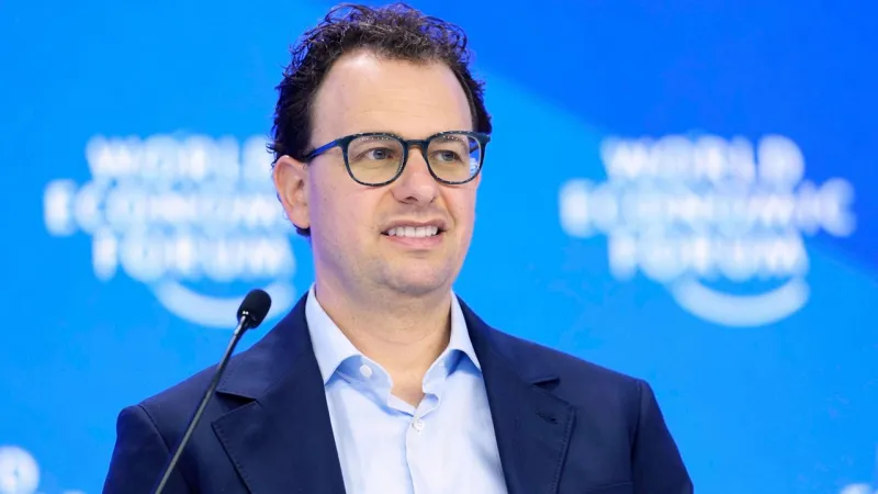Lawsuit says Anthropic, OpenAI, SpaceXAI and Google made illegal agreement on AI slowdown