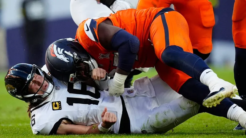 Jaguars' O-Line failed to protect Trevor Lawrence in discouraging loss to Broncos