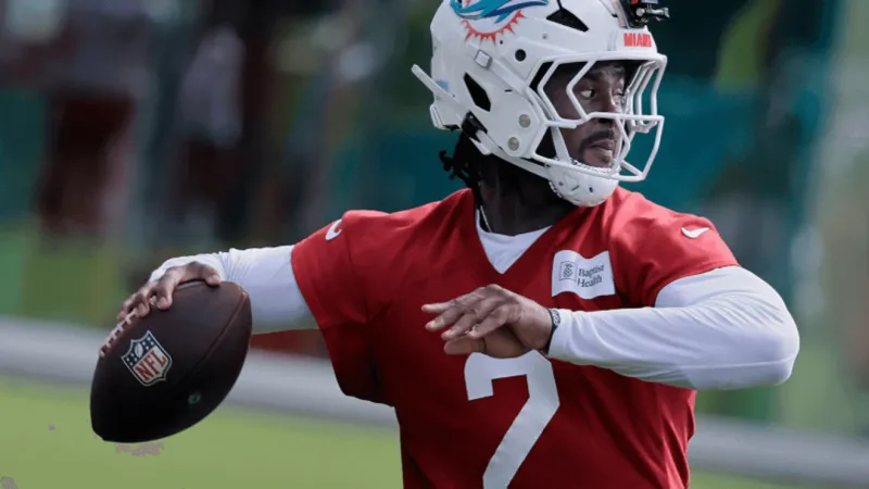 Dolphins kick off at home against Chiefs Sunday at 1 p.m. on CBS12 News