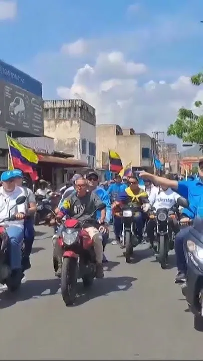 Vente Venezuela activists participate in Big National Ride for free elections (Video)