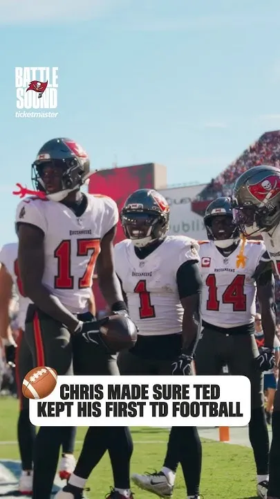 Godwin Jr. made sure Hurst III kept his first touchdown ball   #GBvsTB Oct. 4 @ 1 p.m. ET on FOX (Video)