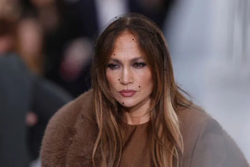 Jennifer Lopez in the rain, dolphins on T-shirts: Stella McCartney declares war on seafood in Paris